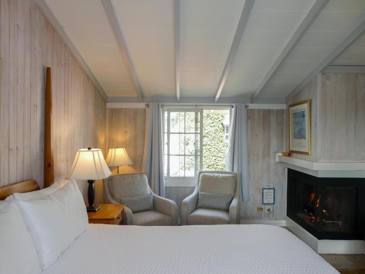 Carmel Fireplace Inn Δωμάτιο φωτογραφία