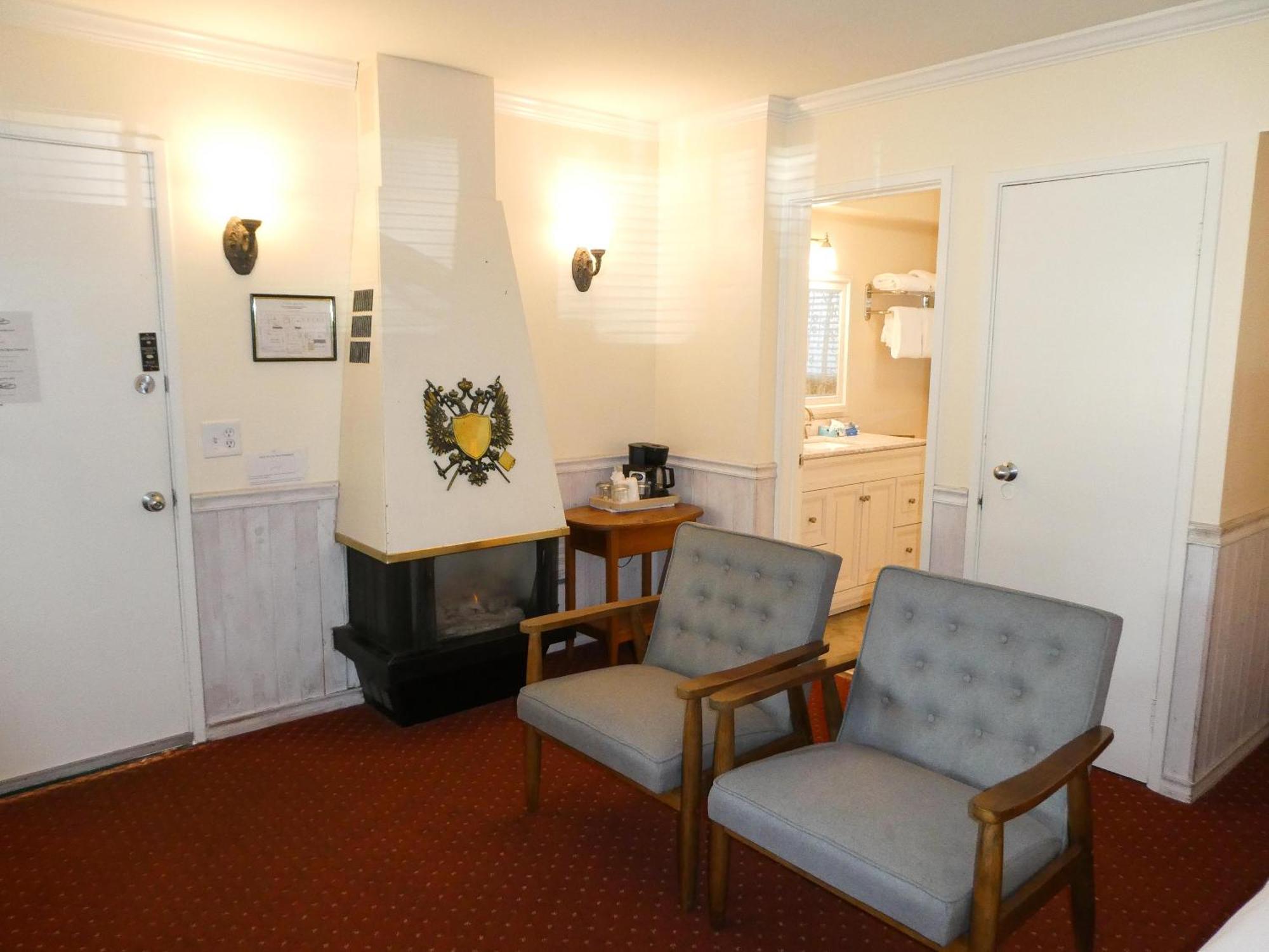 Carmel Fireplace Inn Εξωτερικό φωτογραφία