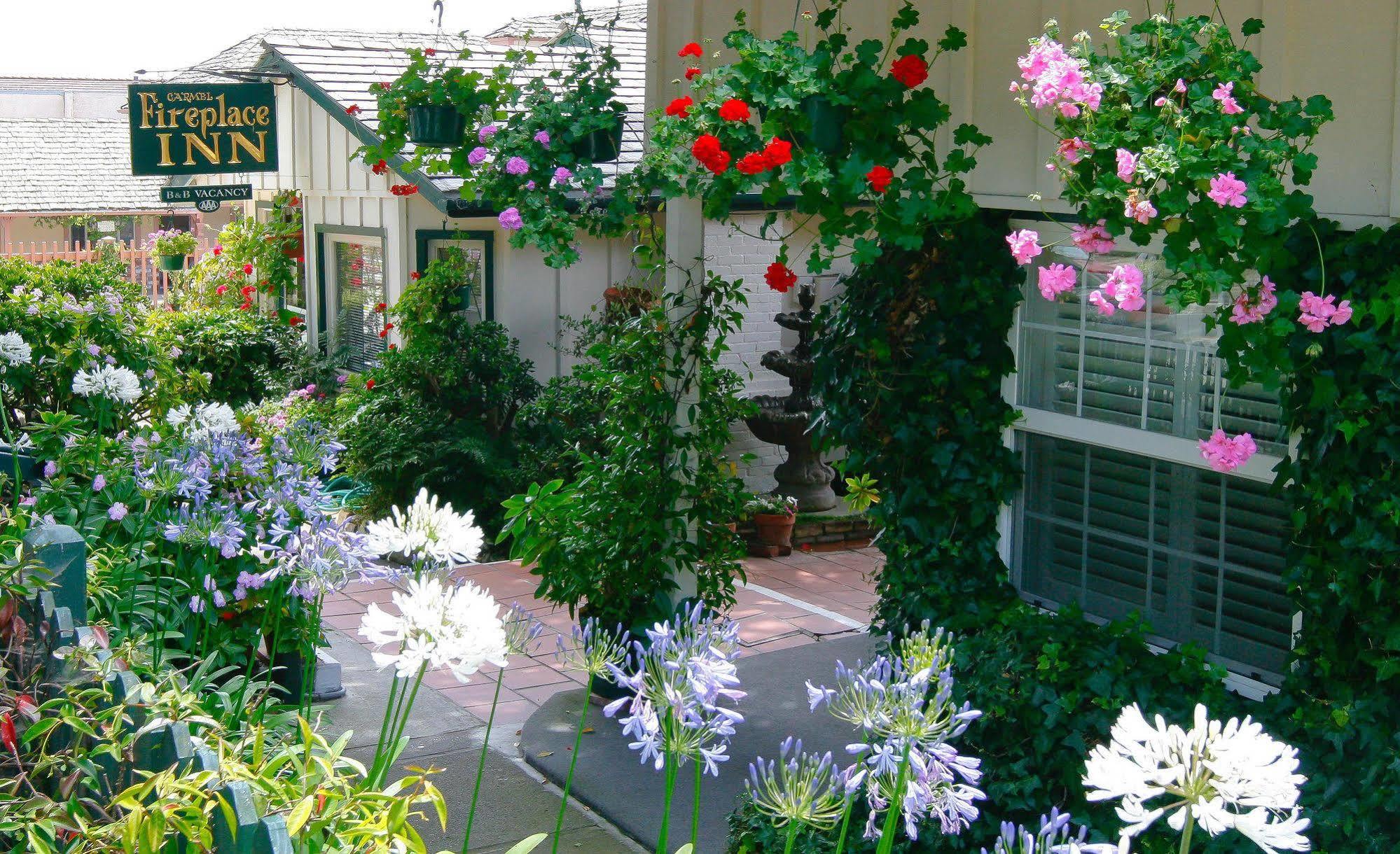 Carmel Fireplace Inn Εξωτερικό φωτογραφία